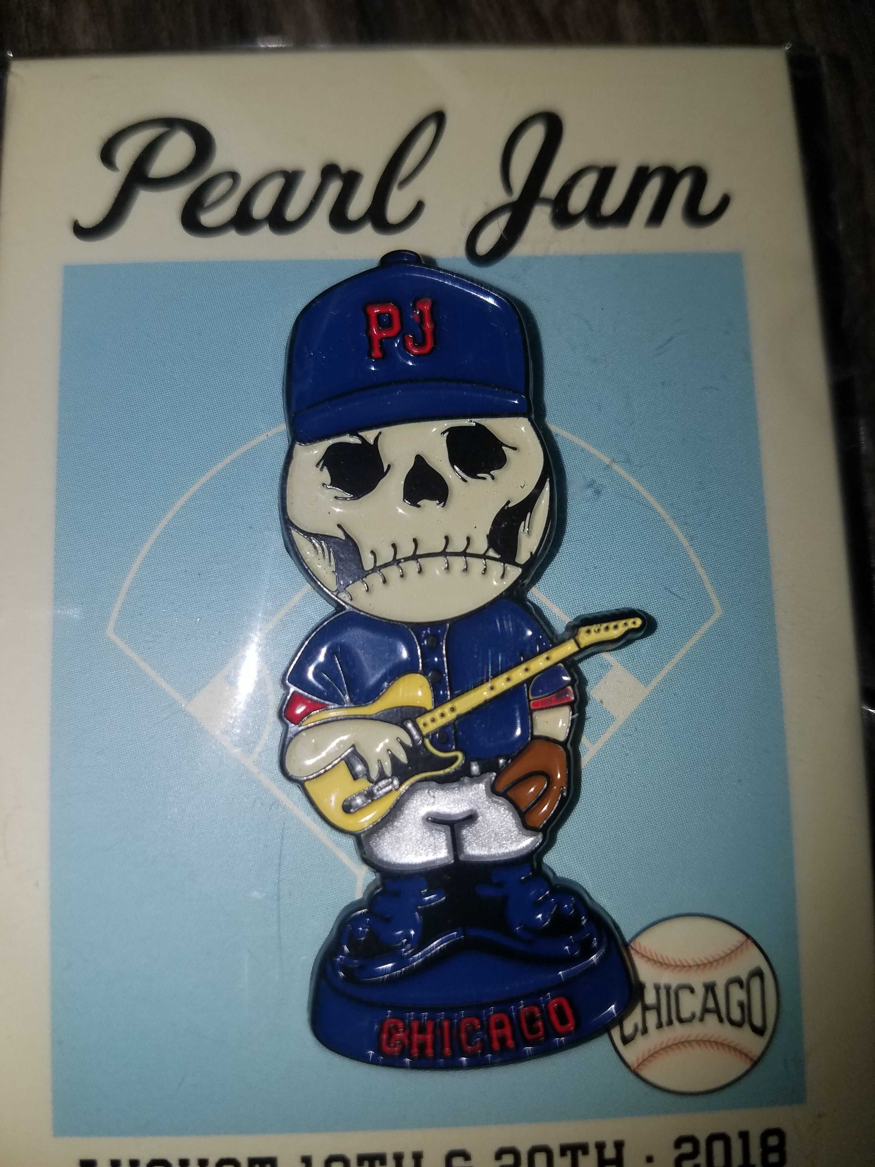 Pearl Jam Wrigley Field Chicago Skully Enamel Pin Limited August 2018