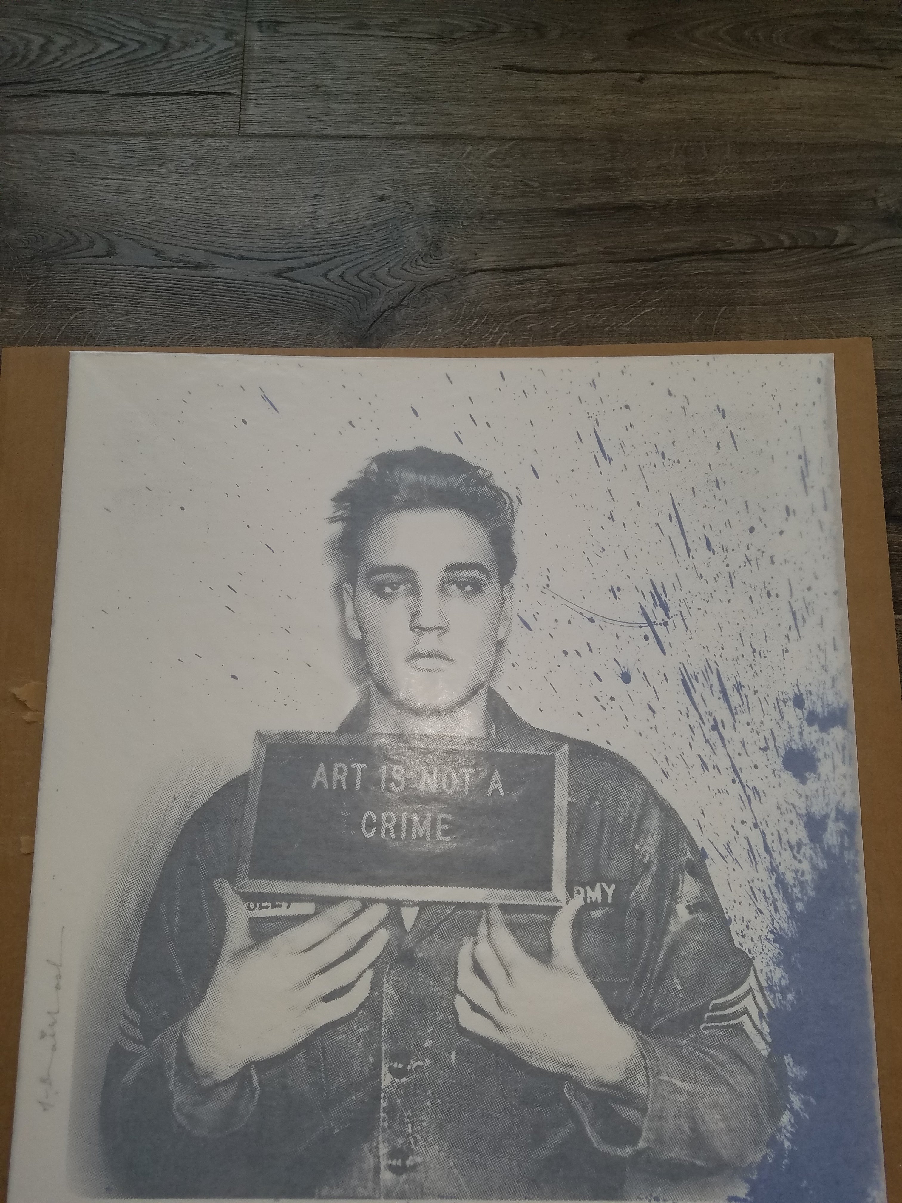 Title:  Jailhouse Pop (Small, SET OF 5- Black/Blue/Pink/Diamond Dust/Silver)  Artist:  Mr. Brainwash  Edition:  Limited Edition Screen print, each screen print is signed and numbered, with a thumb print on the back.  Black Splash:  Edition of 50 Pink Splash:  Edition of 50 Blue Splash:  Edition of 50 Silver Splash:  Edition of 15 Diamond Dust:  Edition of 50  Type:  One color screen prints hand finished with acrylic paint and one color screen print with diamond dust on archival paper  Size:  24" x 22"