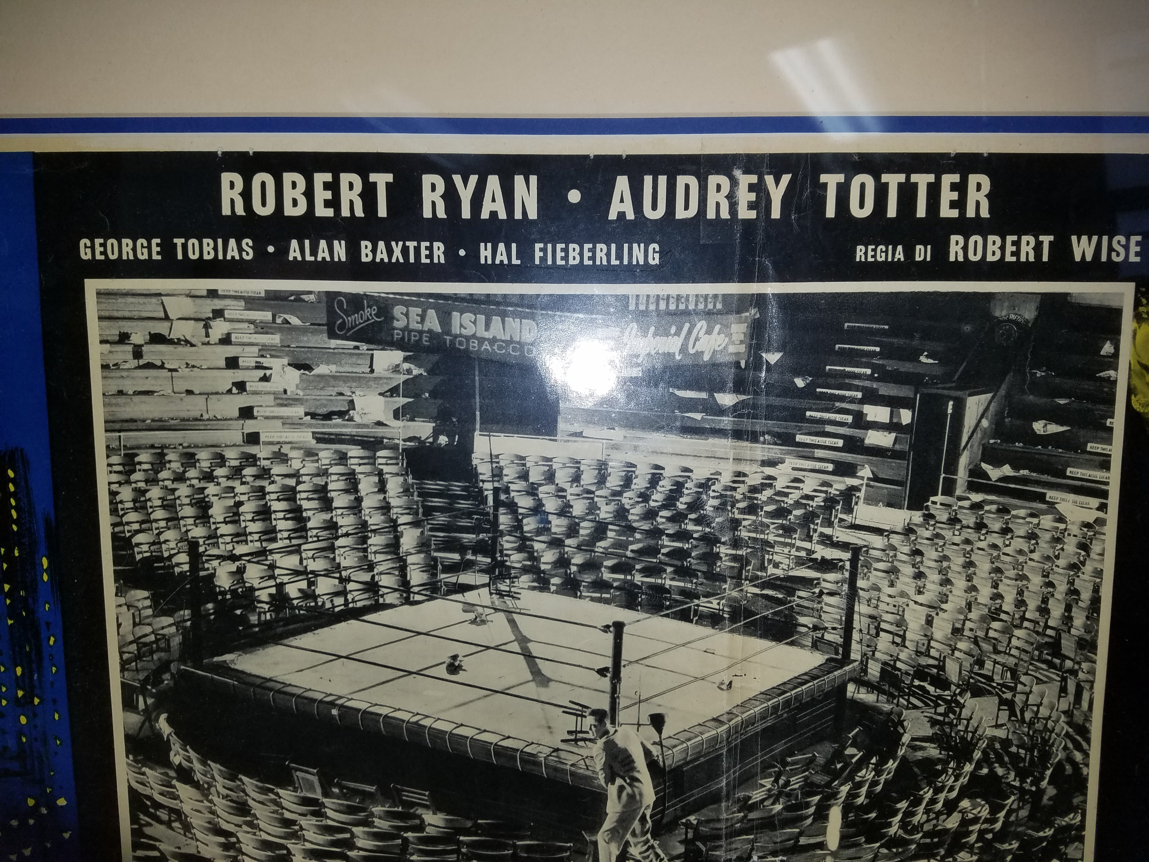 Cinema Fotobusta Tonight Stasera Ho Vinto Anch 10 Framed in OK Condition. Minimal scuffs on frame. Creased down the middle, however, this is common among older movie posters. Included in pictures. Check out our other listings for more hard-to-find and out-of-print posters.