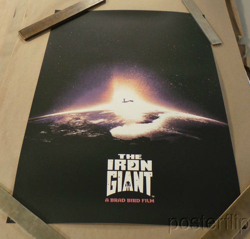 Title: Iron Giant  Poster artist: Jay Shaw  Edition:  xx/110  Type: Screen print poster  Size:  18" x 24"  Notes:  Released by Mondo in 2014 in a limited edition.  Hand-numbered.  Print is stored flat in very good condition. Following purchase, prints are rolled in archival paper and shipped with bubble wrap in sturdy cardboard tubes.  Check out our other listings for more hard-to-find and out-of-print posters.