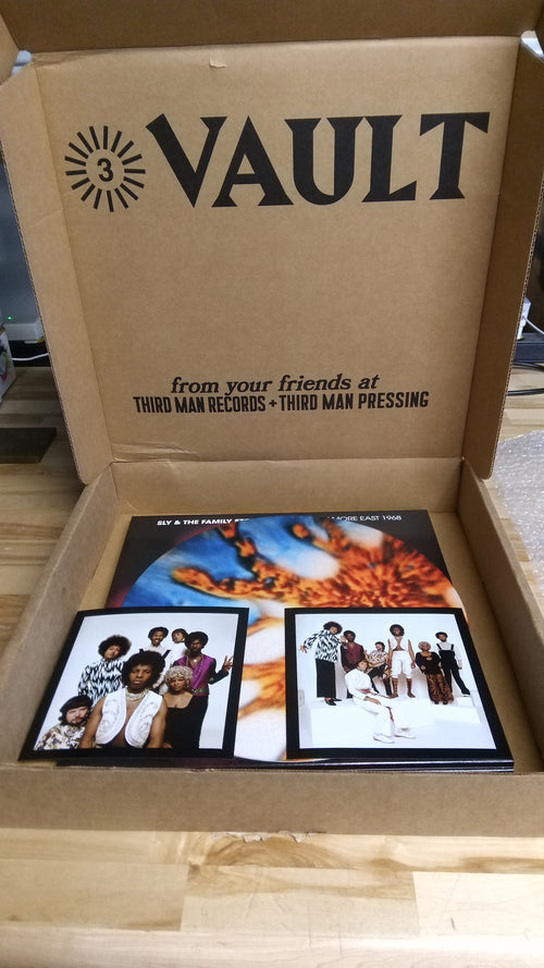Sly & The Family Stone – Turn Me Loose (Live At The Fillmore East 1968)