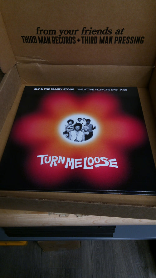 Sly & The Family Stone – Turn Me Loose (Live At The Fillmore East 1968)