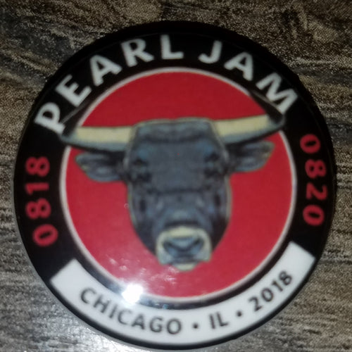 NOTES:  You are purchasing a Bull Pin from the August 2018 Chicago shows which took place at Wrigley Field.  Purchased from the Pearl Jam Merch Tent outside of Wrigley field on August 16, 2018.  Ready to ship!