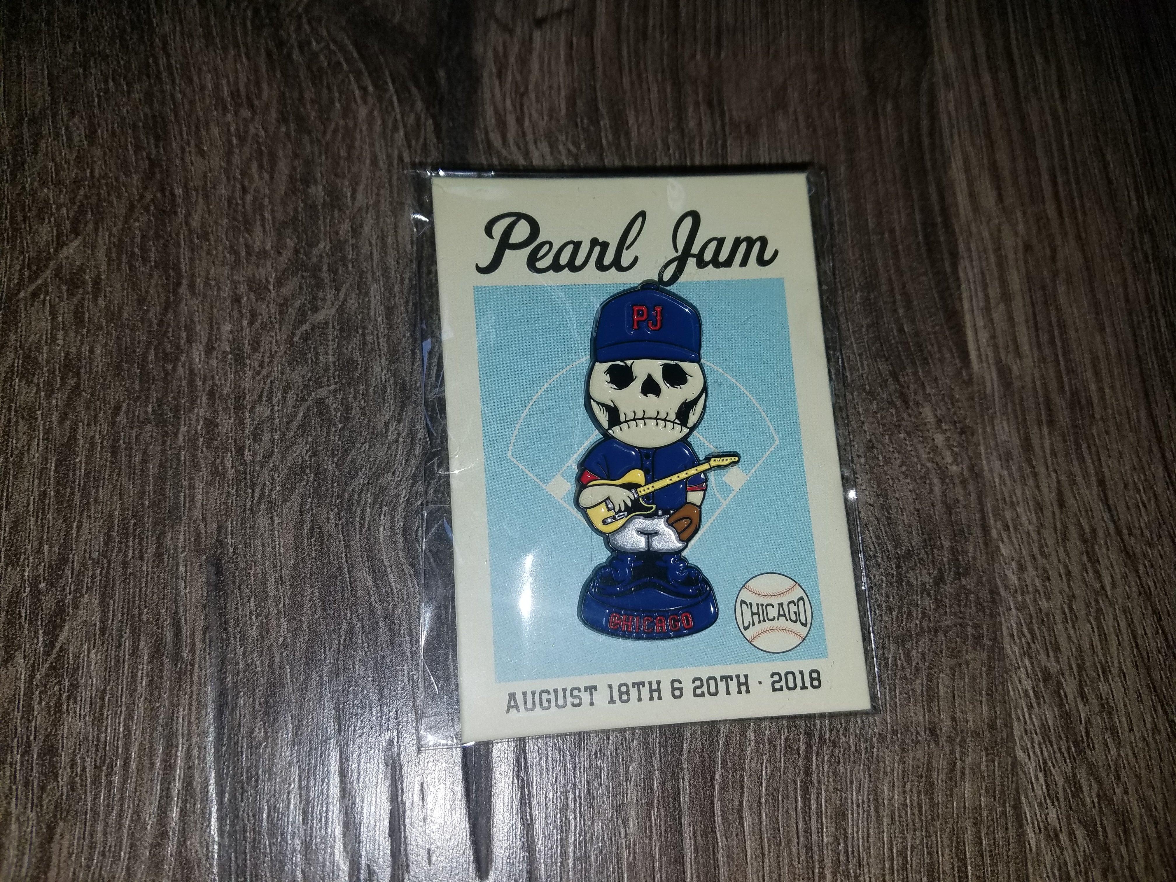 Pearl Jam Wrigley Field Chicago Skully Enamel Pin Limited August 2018