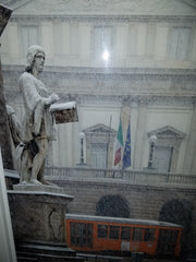 Title:  Enrico Civeriati Fine Art Photography - Teatro Alla Scala - Framed  Artist:  Enrico Civeriati  Edition:  xx/100 s/n  Type:  Photograph  Size:  19" x 25"  Location:  Milano, Italy  Notes:  Framed in very good condition.  Frame has minimal scuffing, see photos for reference.  Incredibly limited edition of only 100 copies total, signed and numbered by the artist  In house and ready to ship!