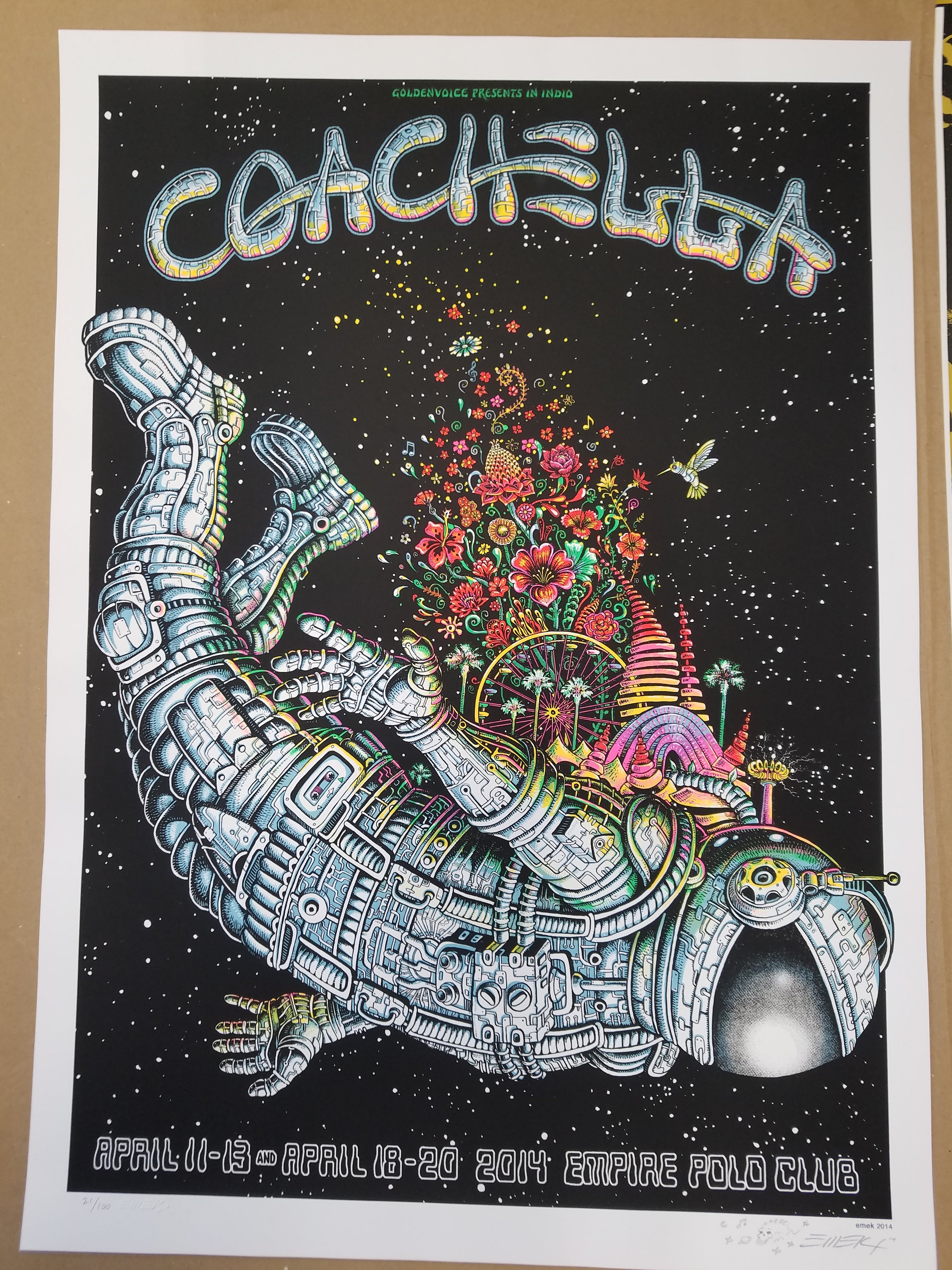 Title:  2014 Coachella Artist Proof by EMEK Glow In The Dark!  Artist:  Emek  Edition:  April 11, 2014 xx/100, s/n  Type:  GLOW-IN-THE-DARK and Black Light Reactive  Size:  18" x 24"  Location:  2014 Empire Polo Club  Venue:  Indio, CA  Notes:  In hand ready to ship.  Check out our other listings for more hard-to-find and out-of-print posters.